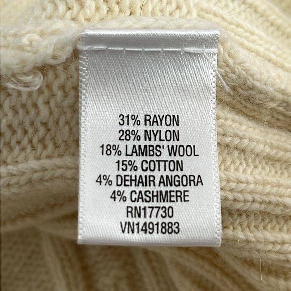 Merona Wool Angora Cashmere Blend Turtleneck Sweater Cream Cable Knit Women's XL - Picture 9 of 11